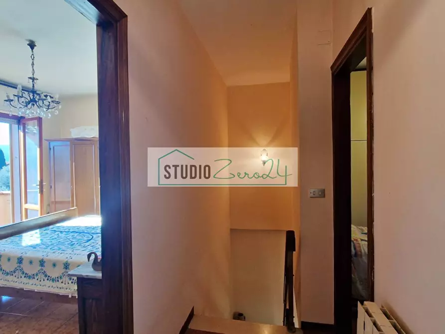 Immagine 19 di Casa semindipendente in vendita  in Via della Costa a Camaiore