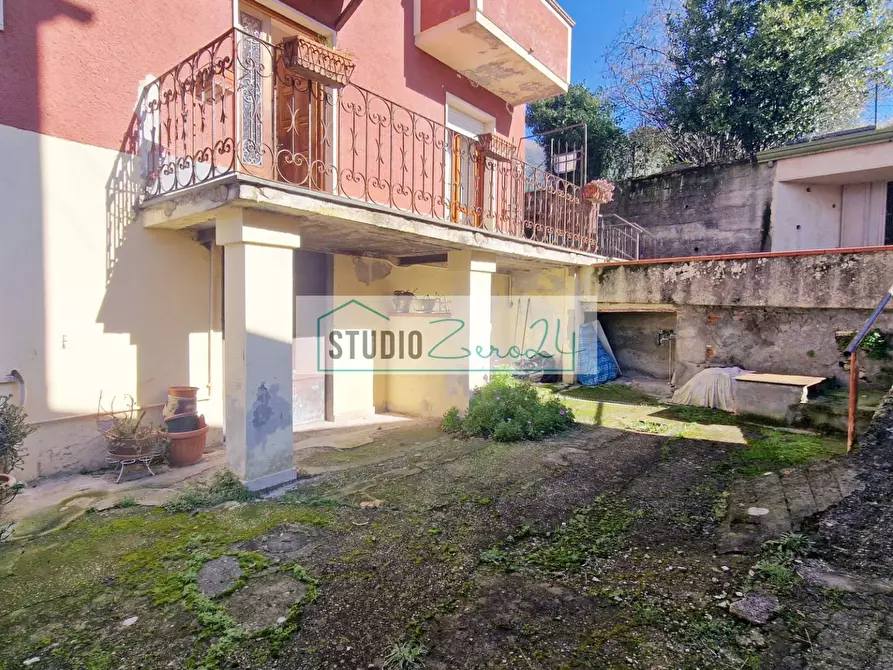 Immagine 34 di Casa semindipendente in vendita  in Via della Costa a Camaiore