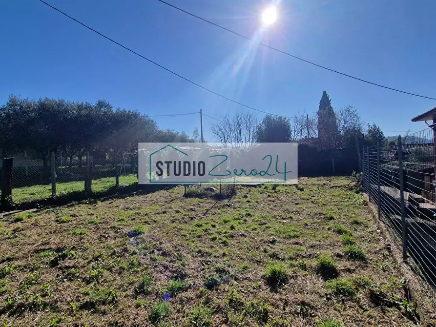 Immagine 44 di Casa semindipendente in vendita  in Via della Costa a Camaiore