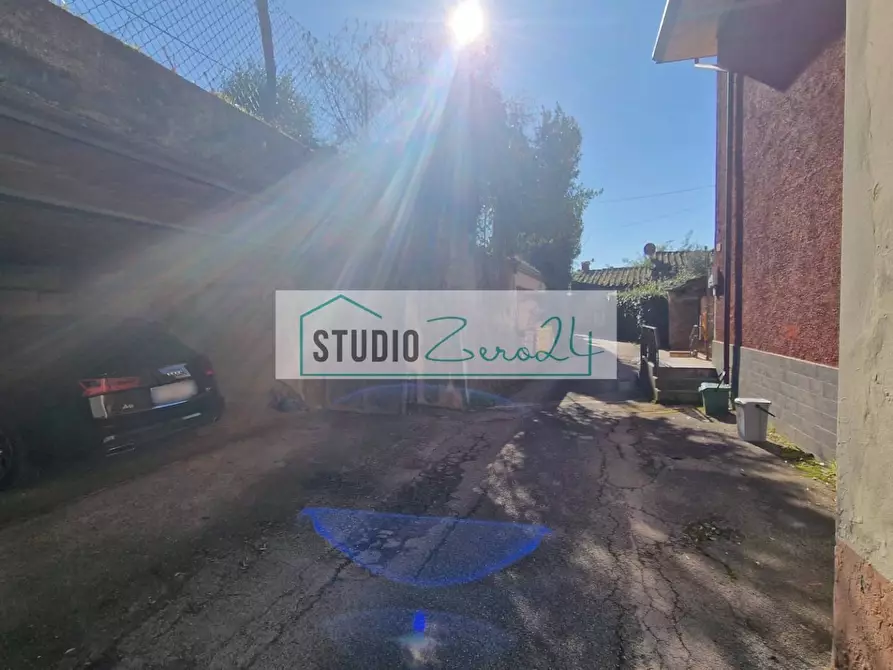 Immagine 51 di Casa semindipendente in vendita  in Via della Costa a Camaiore
