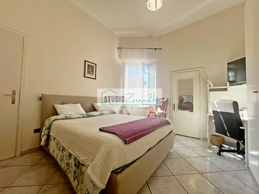 Immagine 18 di Attico in vendita  in Via IV Novembre 25 a Camaiore