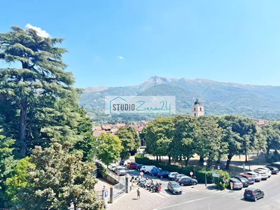 Immagine 45 di Attico in vendita  in Via IV Novembre 25 a Camaiore