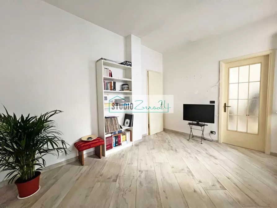 Immagine 5 di Appartamento in vendita  in Via Vittorio Emanuele 99 a Camaiore