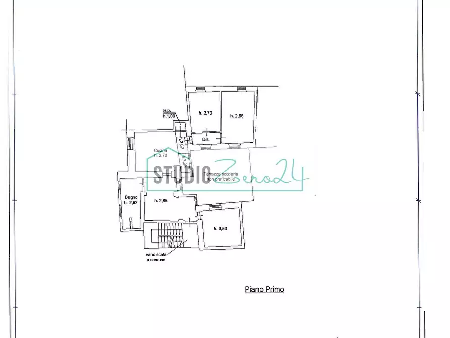 Immagine 37 di Appartamento in vendita  in Via Vittorio Emanuele 99 a Camaiore