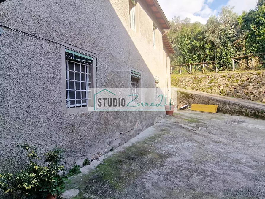 Immagine 4 di Casa semindipendente in vendita  in via Sandro Bertini 8 a Camaiore