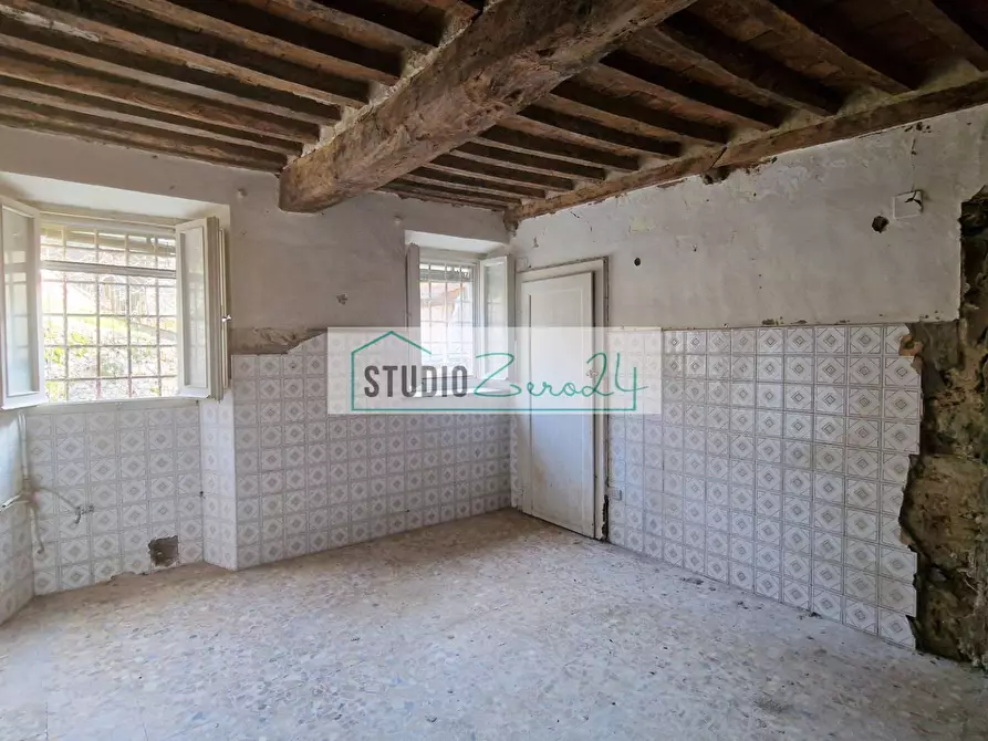 Immagine 9 di Casa semindipendente in vendita  in via Sandro Bertini 8 a Camaiore