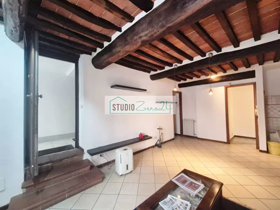 Immagine 5 di Appartamento in vendita  in Via delle Muretta a Camaiore