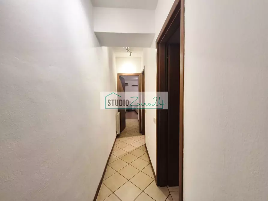 Immagine 8 di Appartamento in vendita  in Via delle Muretta a Camaiore