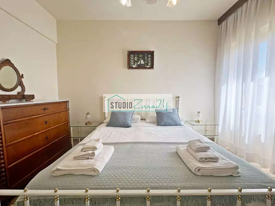 Immagine 17 di Appartamento in vendita  in via ugo foscolo 25 a Camaiore