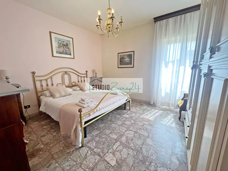 Immagine 23 di Appartamento in vendita  in via ugo foscolo 25 a Camaiore