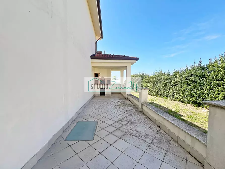 Immagine 22 di Villa in vendita  in via del Fiaschetto 13 a Camaiore
