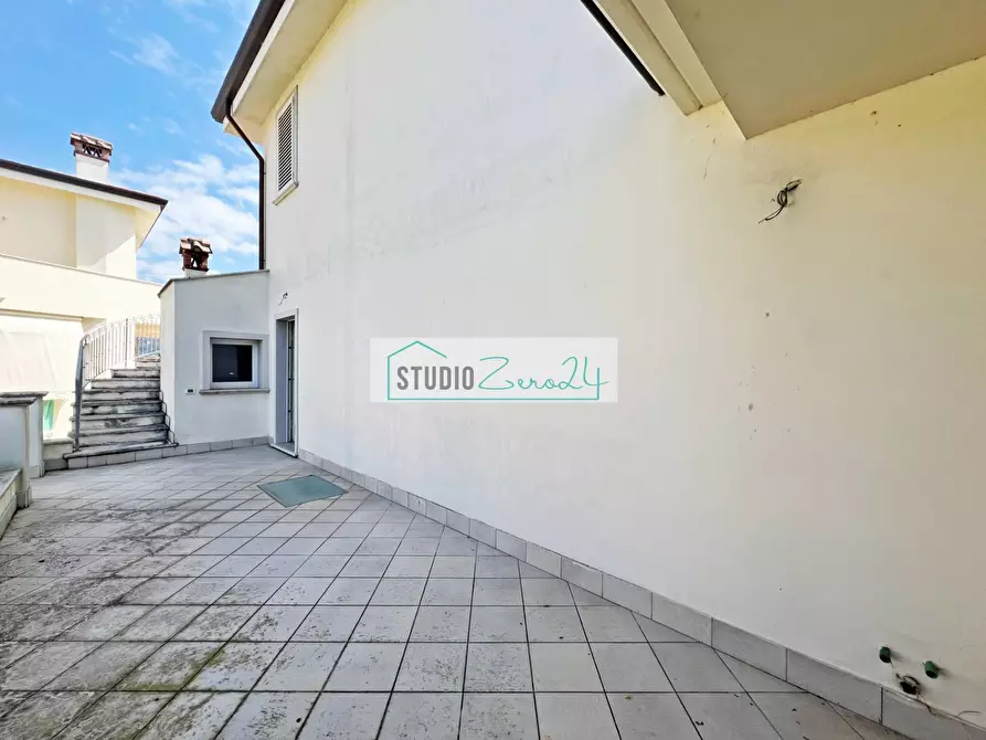 Immagine 23 di Villa in vendita  in via del Fiaschetto 13 a Camaiore