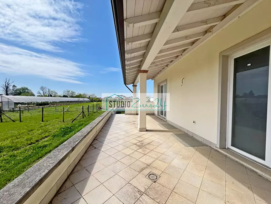 Immagine 32 di Villa in vendita  in via del Fiaschetto 13 a Camaiore