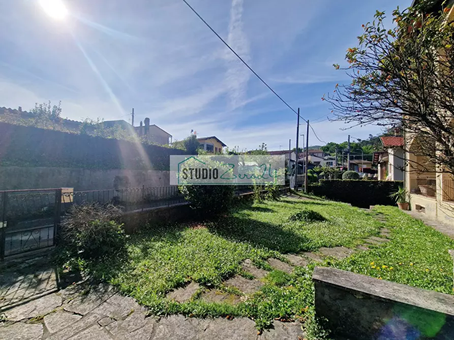 Immagine 7 di Villa in vendita  in Via delle selvette 12 a Camaiore