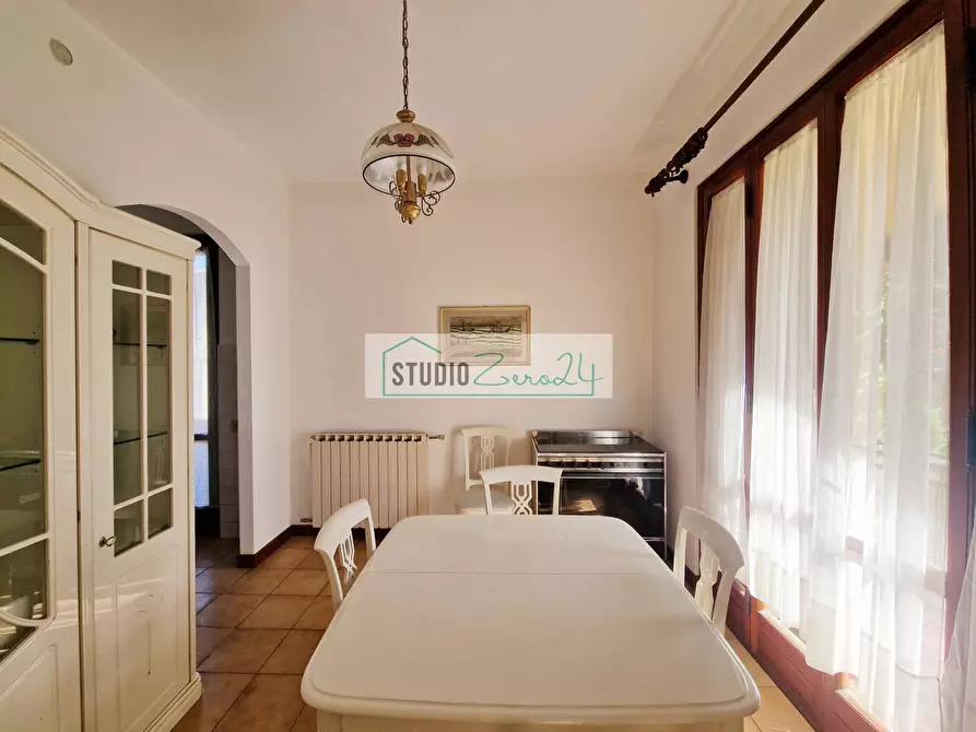 Immagine 25 di Villa in vendita  in Via delle selvette 12 a Camaiore