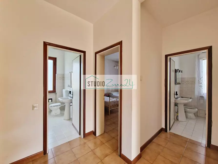 Immagine 41 di Villa in vendita  in Via delle selvette 12 a Camaiore