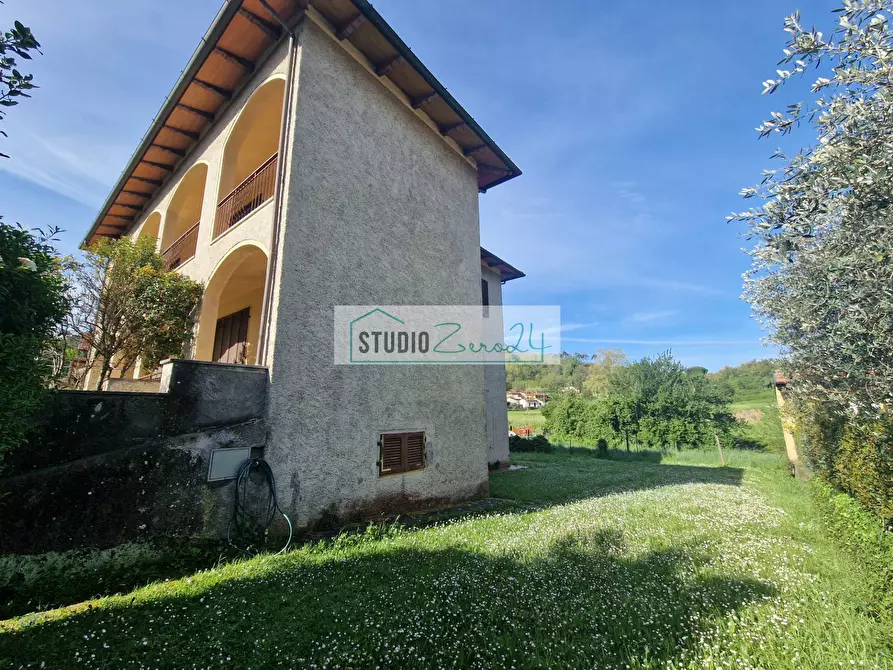 Immagine 49 di Villa in vendita  in Via delle selvette 12 a Camaiore