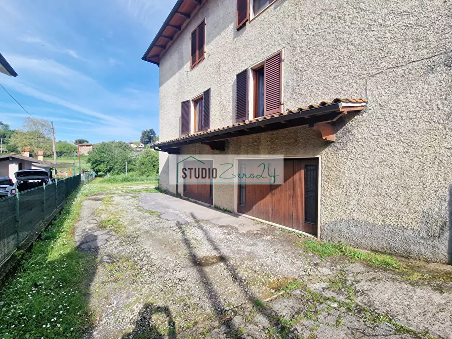 Immagine 56 di Villa in vendita  in Via delle selvette 12 a Camaiore