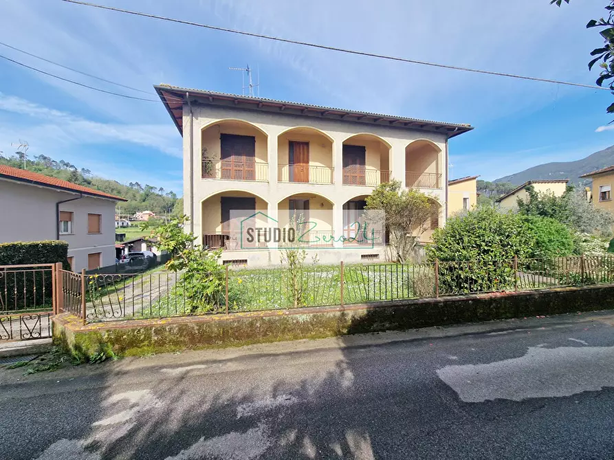 Immagine 61 di Villa in vendita  in Via delle selvette 12 a Camaiore