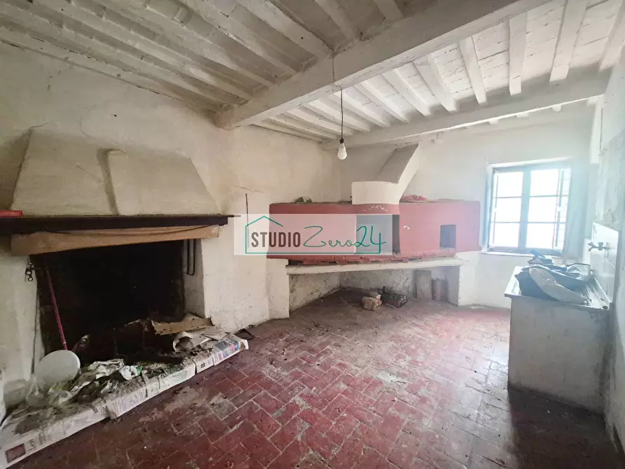Immagine 4 di Casa semindipendente in vendita  in corte rodeschi 15 a Camaiore
