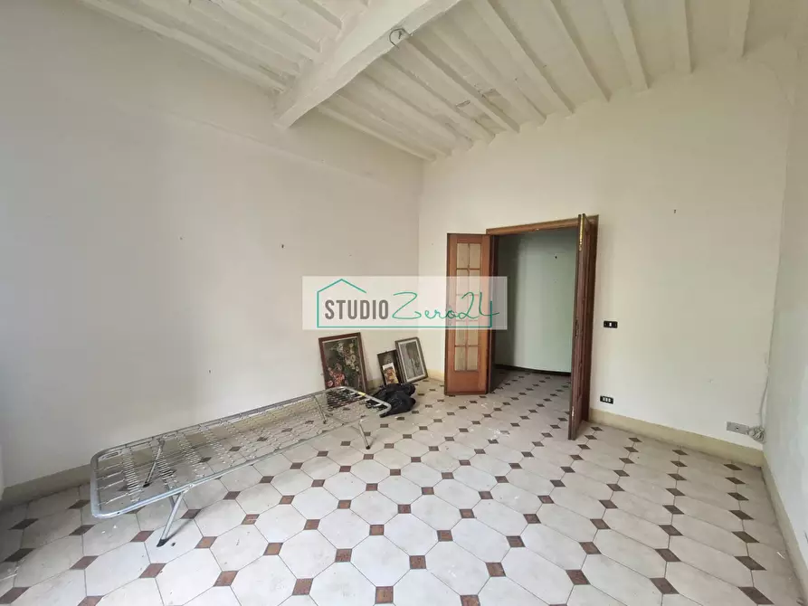 Immagine 9 di Casa semindipendente in vendita  in corte rodeschi 15 a Camaiore