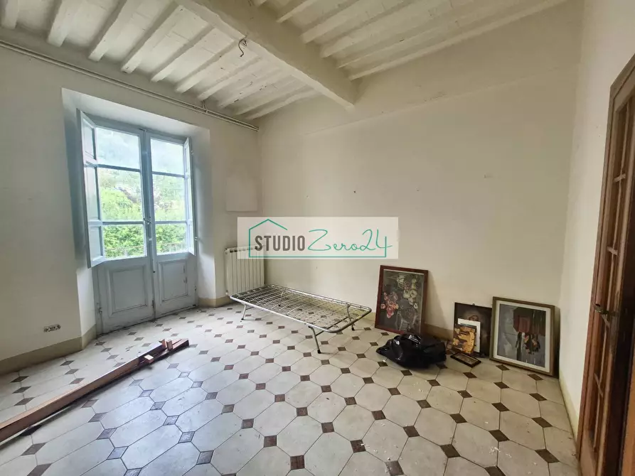 Immagine 10 di Casa semindipendente in vendita  in corte rodeschi 15 a Camaiore