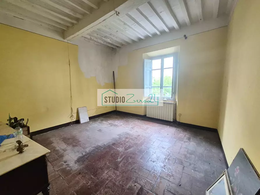 Immagine 22 di Casa semindipendente in vendita  in corte rodeschi 15 a Camaiore
