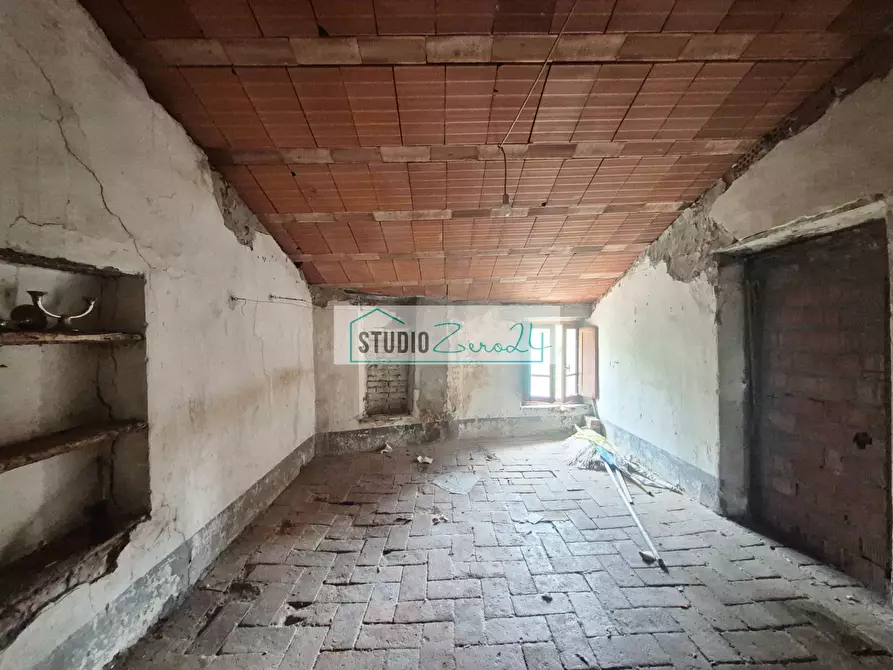 Immagine 32 di Casa semindipendente in vendita  in corte rodeschi 15 a Camaiore