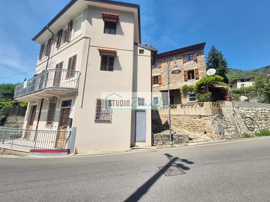 Immagine 2 di Casa semindipendente in vendita  in via prunaca 14 a Camaiore