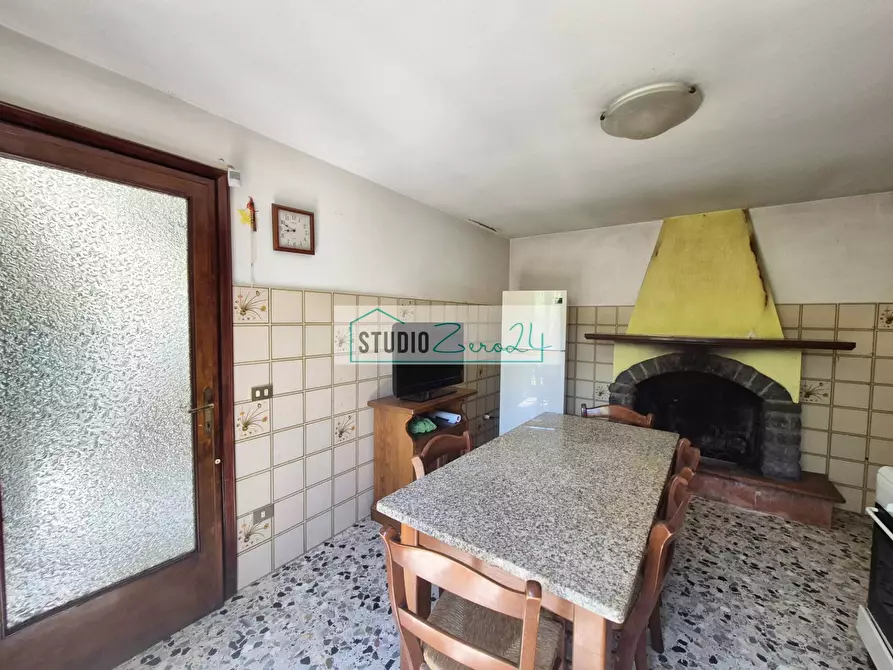 Immagine 7 di Villa in vendita  in Via del Pezzigno 16 a Camaiore
