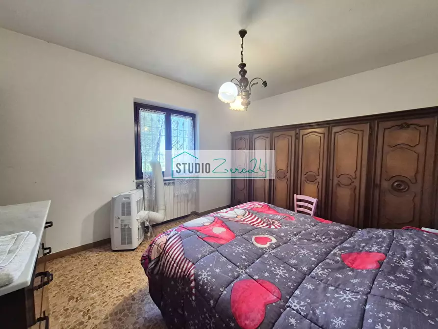 Immagine 20 di Villa in vendita  in Via del Pezzigno 16 a Camaiore