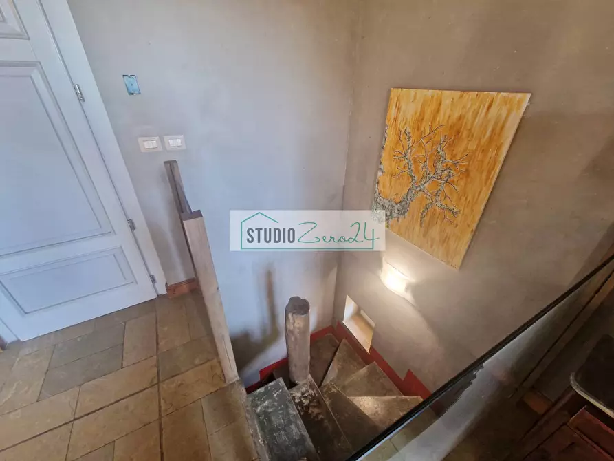 Immagine 46 di Villa in vendita  in Via della torre a Camaiore