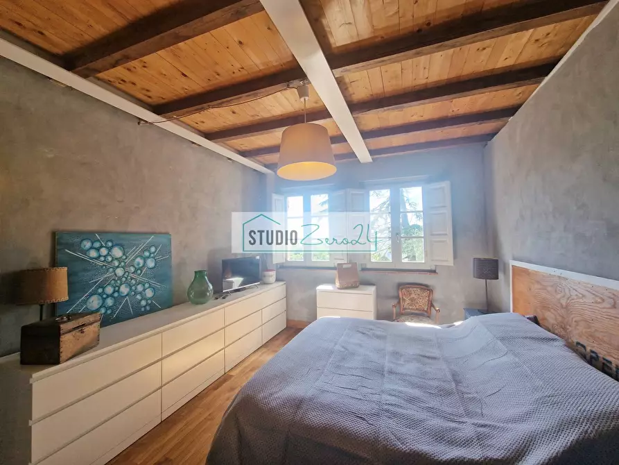 Immagine 51 di Villa in vendita  in Via della torre a Camaiore