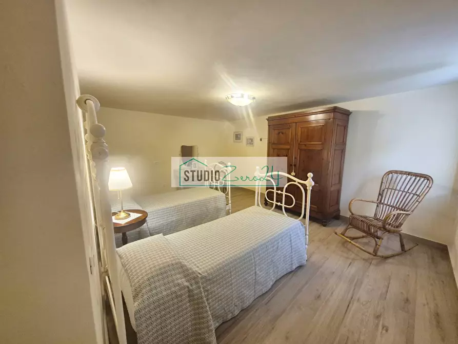 Immagine 15 di Casa semindipendente in vendita  in Via Montebello 15 a Camaiore