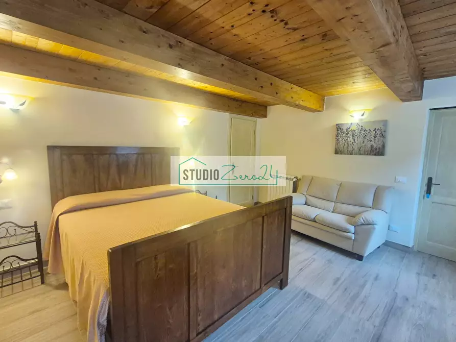 Immagine 27 di Casa semindipendente in vendita  in Via Montebello 15 a Camaiore