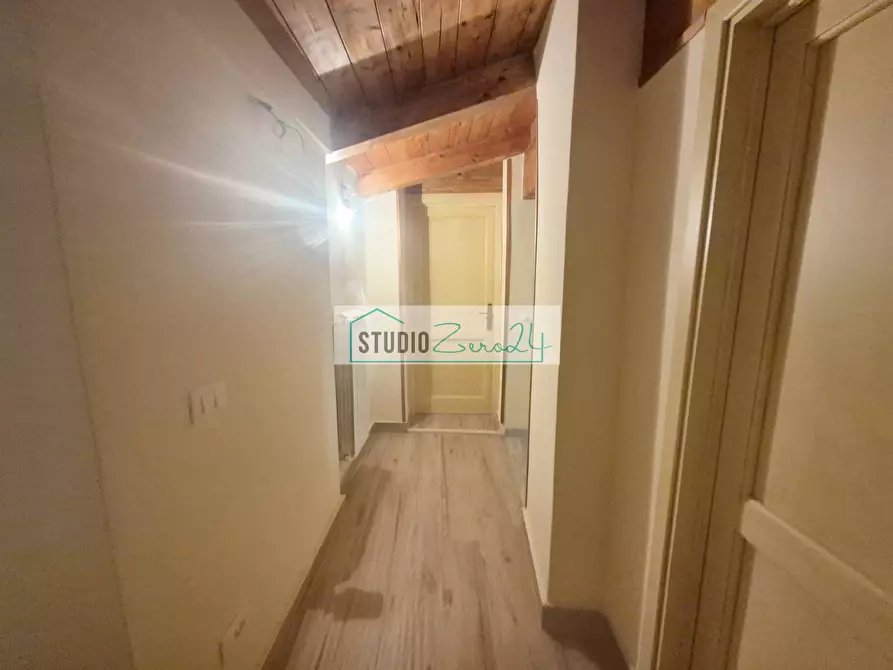 Immagine 31 di Casa semindipendente in vendita  in Via Montebello 15 a Camaiore