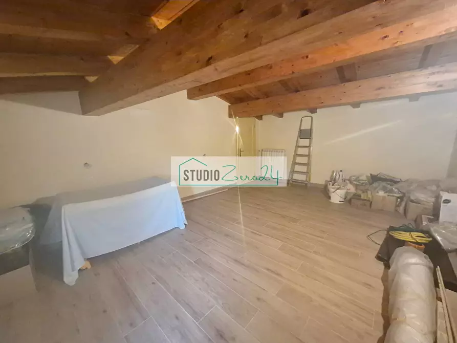 Immagine 35 di Casa semindipendente in vendita  in Via Montebello 15 a Camaiore