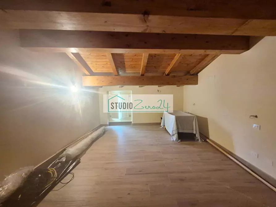 Immagine 36 di Casa semindipendente in vendita  in Via Montebello 15 a Camaiore