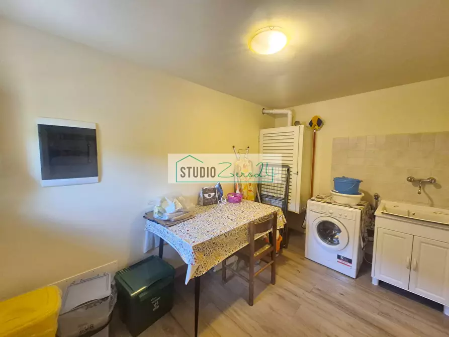 Immagine 42 di Casa semindipendente in vendita  in Via Montebello 15 a Camaiore