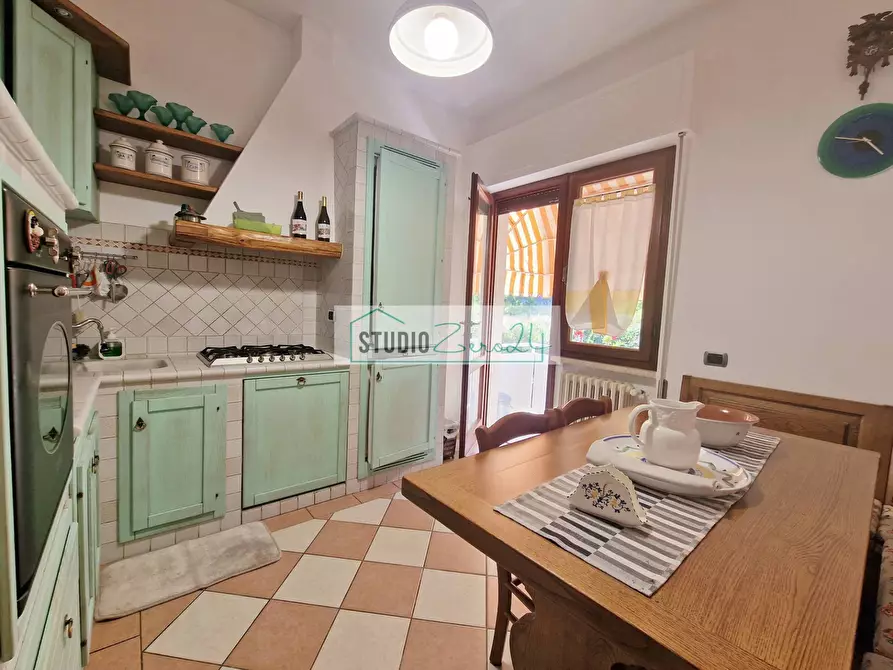 Immagine 16 di Appartamento in vendita  in Via Nuova 12 a Camaiore