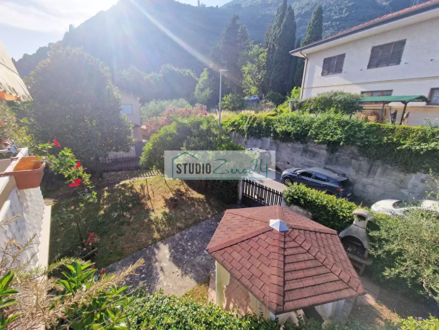 Immagine 21 di Appartamento in vendita  in Via Nuova 12 a Camaiore