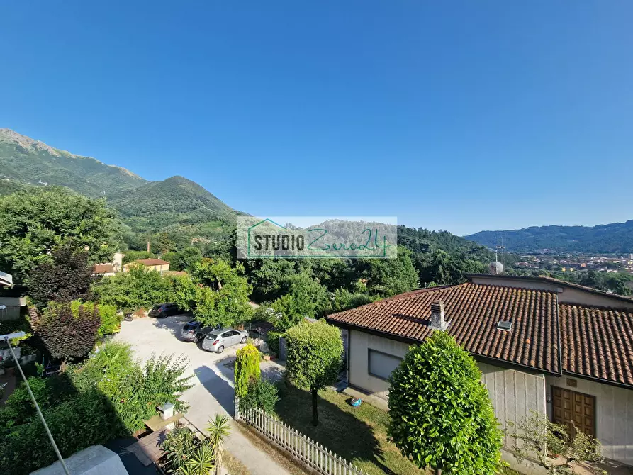 Immagine 43 di Appartamento in vendita  in Via Nuova 12 a Camaiore