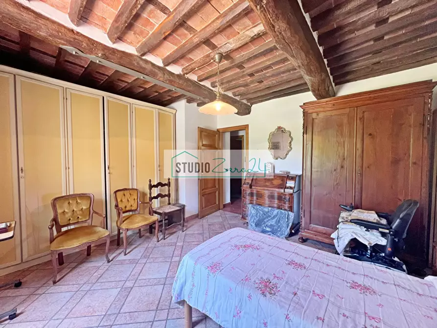 Immagine 14 di Casa semindipendente in vendita  in via delle grotte 96 a Camaiore