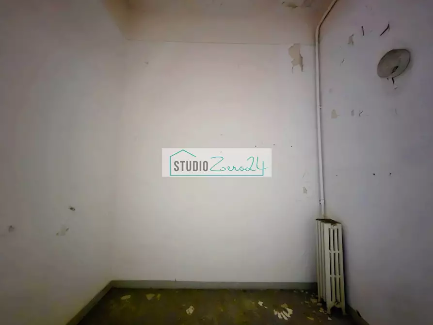 Immagine 23 di Appartamento in vendita  in via del fortino 3 a Camaiore