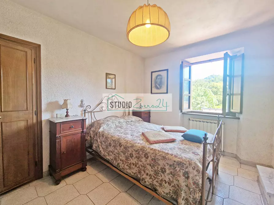 Immagine 17 di Casa semindipendente in vendita  in via Firenze 16 a Camaiore