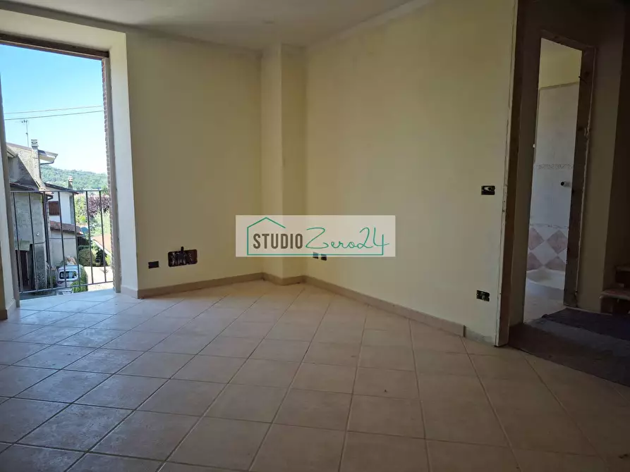 Immagine 12 di Casa semindipendente in vendita  in via giunta 9 a Camaiore