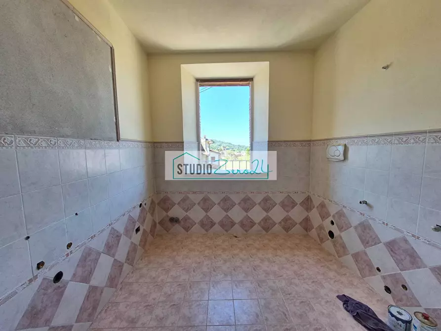 Immagine 20 di Casa semindipendente in vendita  in via giunta 9 a Camaiore