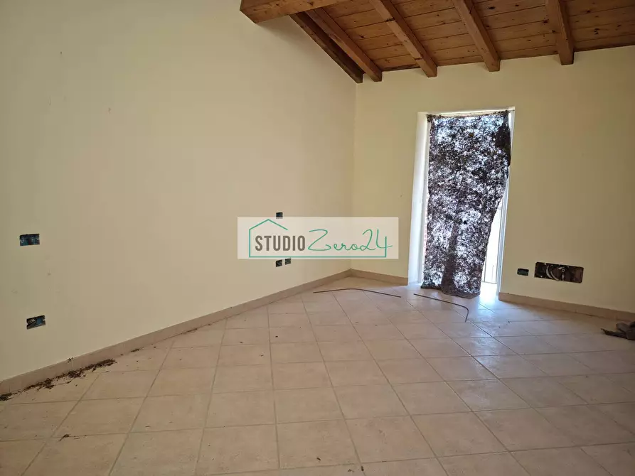 Immagine 22 di Casa semindipendente in vendita  in via giunta 9 a Camaiore