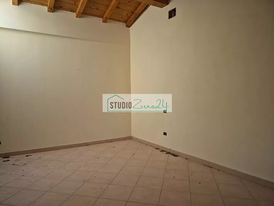 Immagine 27 di Casa semindipendente in vendita  in via giunta 9 a Camaiore