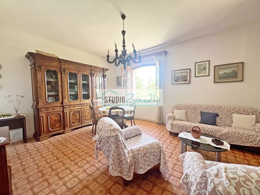 Immagine 2 di Villa in vendita  in Via Gattarella 156 a Camaiore